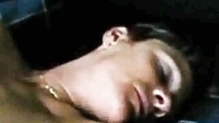lazy Sunday masturbation (housewife Chris)