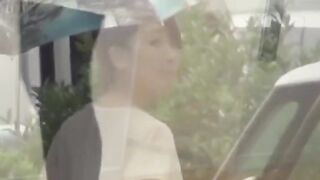 Voyeur films Japanese babe rubbing her pussy in ladies room