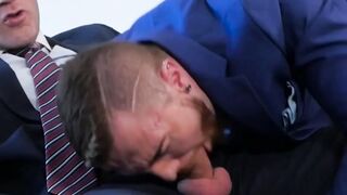 Logan Moore gives free cock service to his hot butler JP Dubois