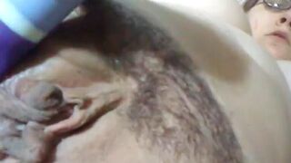 MILF's Melissa's giant solo orgasm