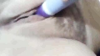MILF's Melissa's giant solo orgasm