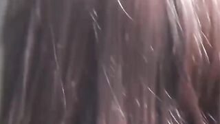Cameraman captures shy girls who had to pee outside