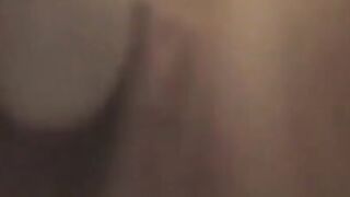 Horny Asian swaps fingers for buzz toy before bedtime