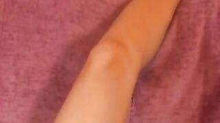 Amateur teen plays kinky