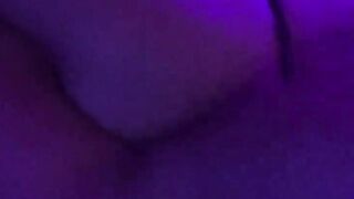 Intense sex with a slim, gorgeous Chinese nymph under ultraviolet light - XXX!