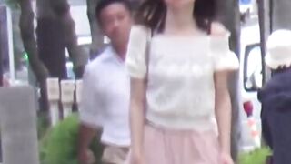 Asian girls unload their full bladders outdoors