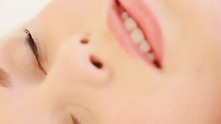 Teen toys twat to geet orgasm