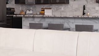 Mature Milf Step-mom Gives Son A Messy Facial