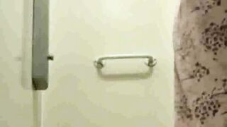 My showering stepsister 22yo (voyeur)