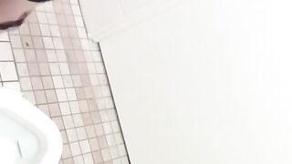Japanese girls unaware of being filmed while they are peeing