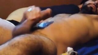 Bearded Muscle Hunk Jerks Off Before Bed