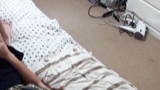 Watch a teen masturbate on the bed before heading to school