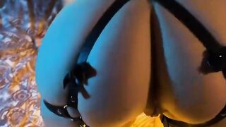 Slutty Red Fox Girl's Holiday Hookup: Rough Sex with Big Dick & Facial