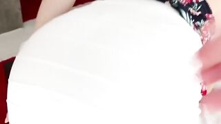 Blondie's Point-Of View Ride - Amateur Babe Shares Her Raw Passion