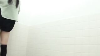 Public Toilet Confessions - Hot Japanese Babes Reveal Their Deepest Secrets