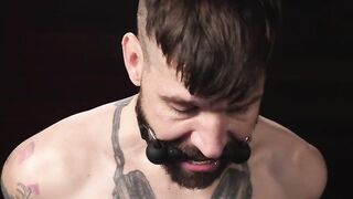 Eddie Patrick's Sloppy Blowjob & Facial - PornPros