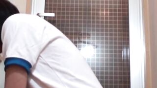 Japanese Babe Shaving Pubic Hair in Bathroom - Pee Break Compilation