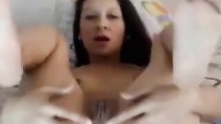 Hot & Bold barely legal Brunette Teen Loves to Masturbate On Cam