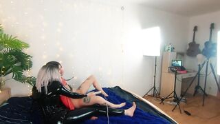 Backstage of Crazy Hot Dyke Bdsm Girls doing Sex Sex Tape. Positive