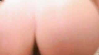 Satisfying a hungry milf