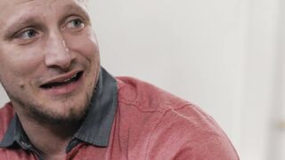 Clever teen catches lying big dick stepdad and makes him rail her
