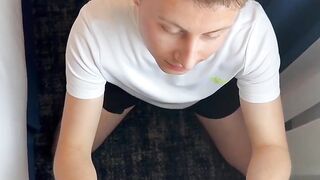 Sporty Jake Worthy blowbanging three super huge dicks