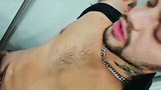 Watch bearded Aksen stand while Kandys mouth worships his thick cock