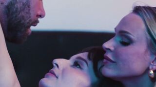 Bosomy Emma Hix and Lexi Luna sleep soundly after epic threesome