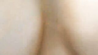 Emanuelly Raquel oferece sexo virtual oral intenso com corpo exuberante em cena