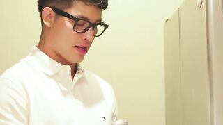 Hot teenager Latina, Iriannis Rodriguez, smashes Danner Mendez in hard-core fashion