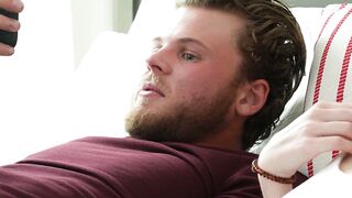 Horny teen stepsister wanted a huge dick and asked stepbro for a quickie
