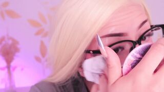 Cute Girl Gets Cum on Her Glasses