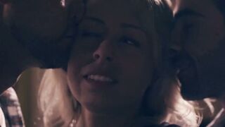 Watch Zoey Monroes pussy pounded hard before massive double cum shower