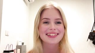 Solo Sweetie Swings Her Hair Hands Blonde Edition