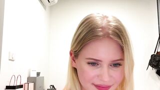 Solo Sweetie Swings Her Hair Hands Blonde Edition
