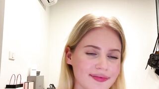 Solo Sweetie Swings Her Hair Hands Blonde Edition