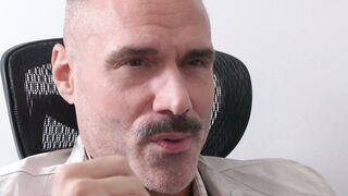BBC Trent King suck off his real estate agent Manuel Skye
