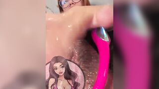 Latina Cutie Swings Her Hair Hands Solo