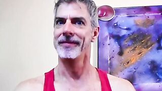 Nasty daddy Richard Lennox jerks off in the tub and blows cigarette smoke in your fac