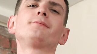 Sexy British twink Scott Wiliams loves handjob action