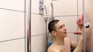 Shower time and bareback session for close friends Johnson O Grady and Kuba