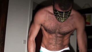 MasterTomGreen - Submissive Newcomer Finds His Way To Pleasure