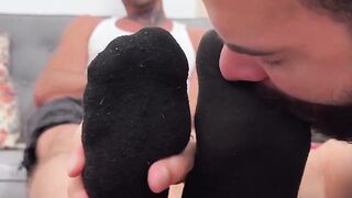 Foot Worship - Old Man Jerks Off While barely legal Blonde Foot Slave Gives Him A Toe Job