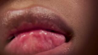 Erotic Encounters - Black Babes Share A Patient's Dick With Each Other