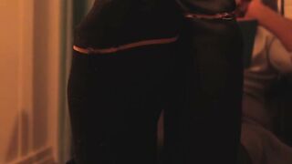 Hot Reader - Foot Fetish Storytelling with Old Man women