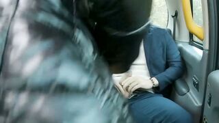 Bubbly Blonde Cab Girl Gives A Messy Facial To Her Passenger