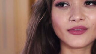 Alex de la Flora's Lesbian Strap-On Adventure With Step Mom - Huge Dildos & Orgasm
