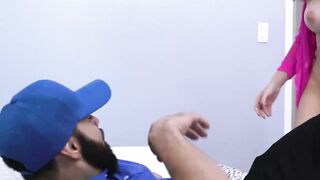 Bouncy Big Boobs Blonde MILF Lexxi Luxe Gets Fucked Hard By Delivery Guy