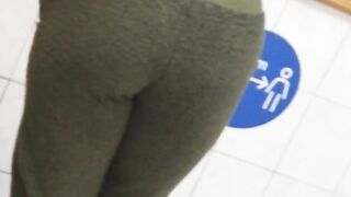 Long ass redbone barely legal year older