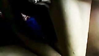 Mamies WebCam - French MILF Fondling Herself For You